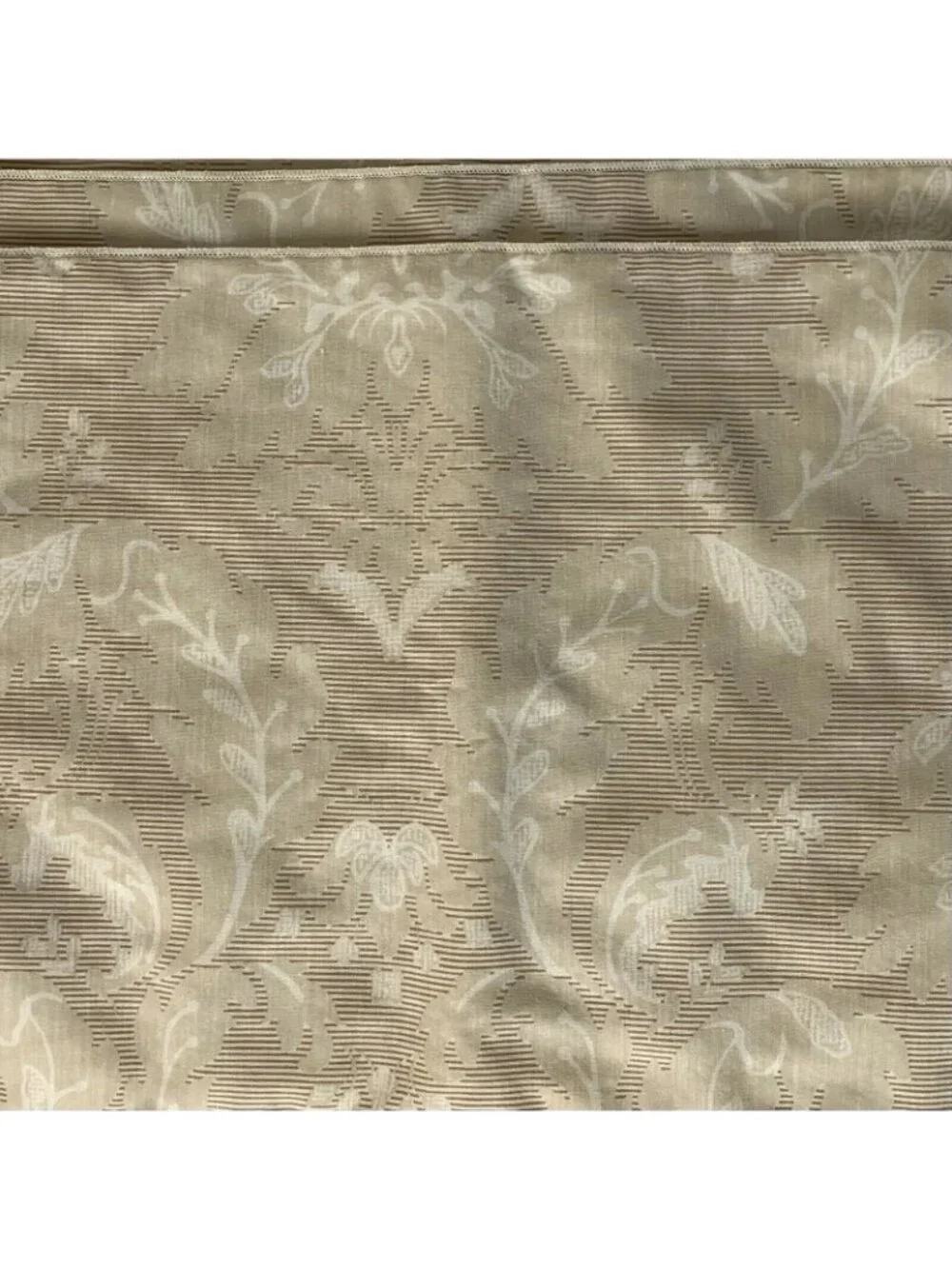 Placemats Set of 4 Beige Paisley Cotton Rectangle 18” by 12”